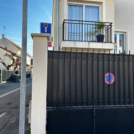 Maison Studio Duplex Mont Valerien Nanterre Luaran gambar