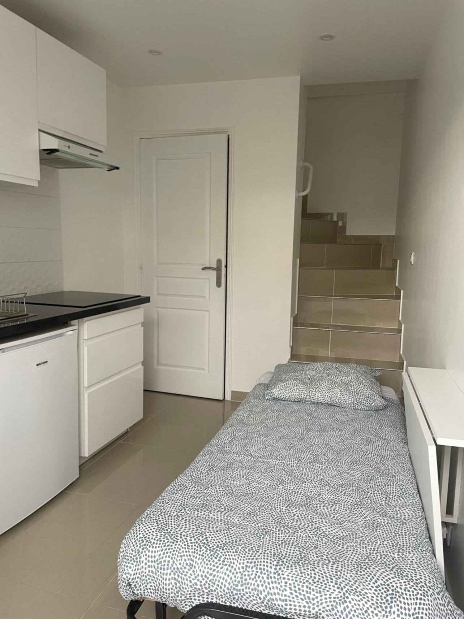 Maison Studio Duplex Mont Valerien Nanterre Luaran gambar